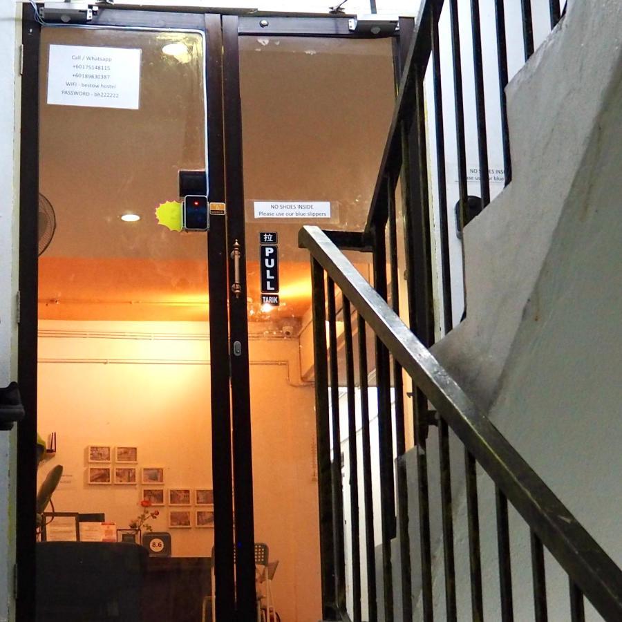 Bestow Capsule Hostel Kuala Lumpur Exterior photo
