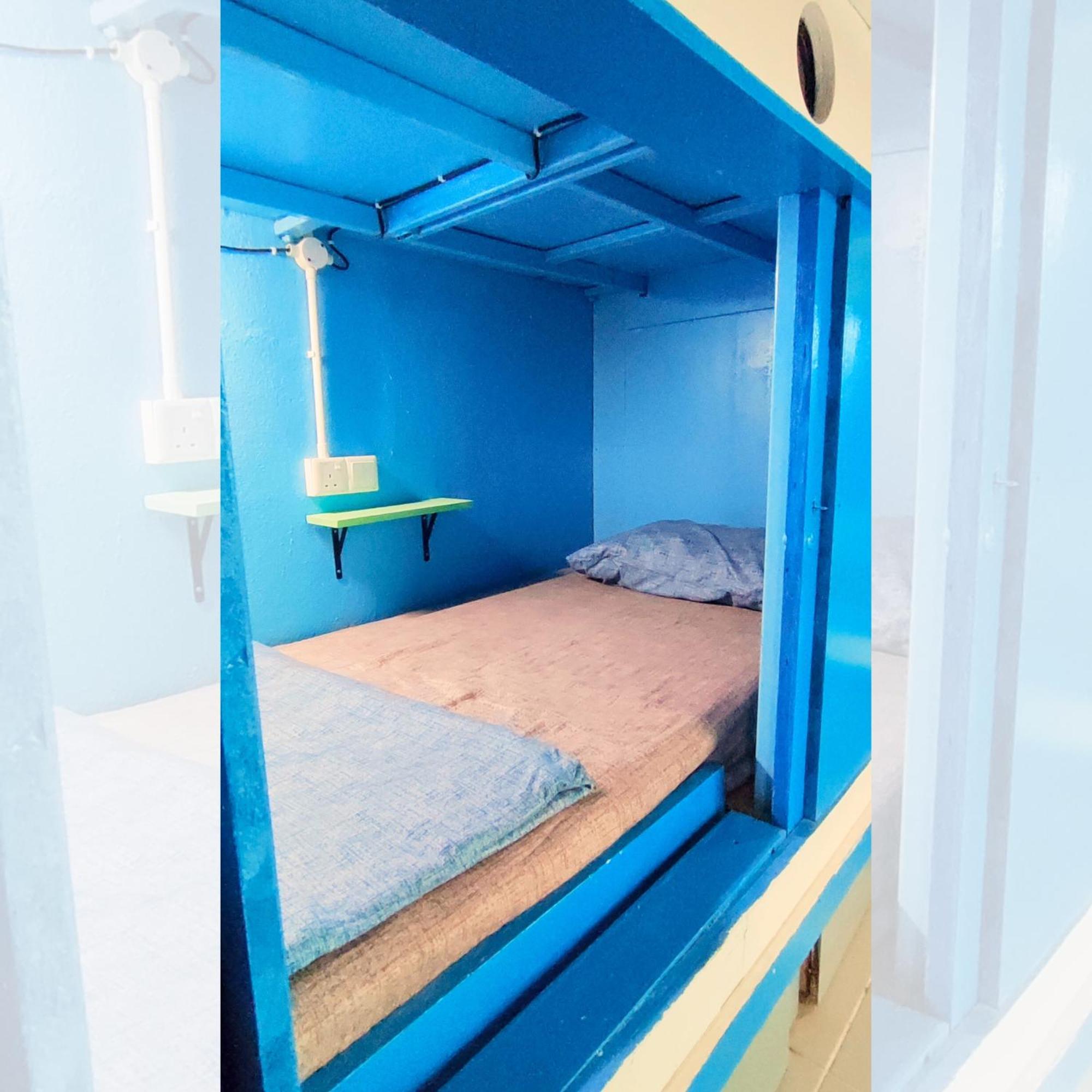 Bestow Capsule Hostel Kuala Lumpur Exterior photo